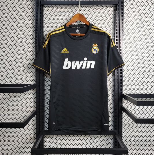 Real Madrid 2011/12 Away