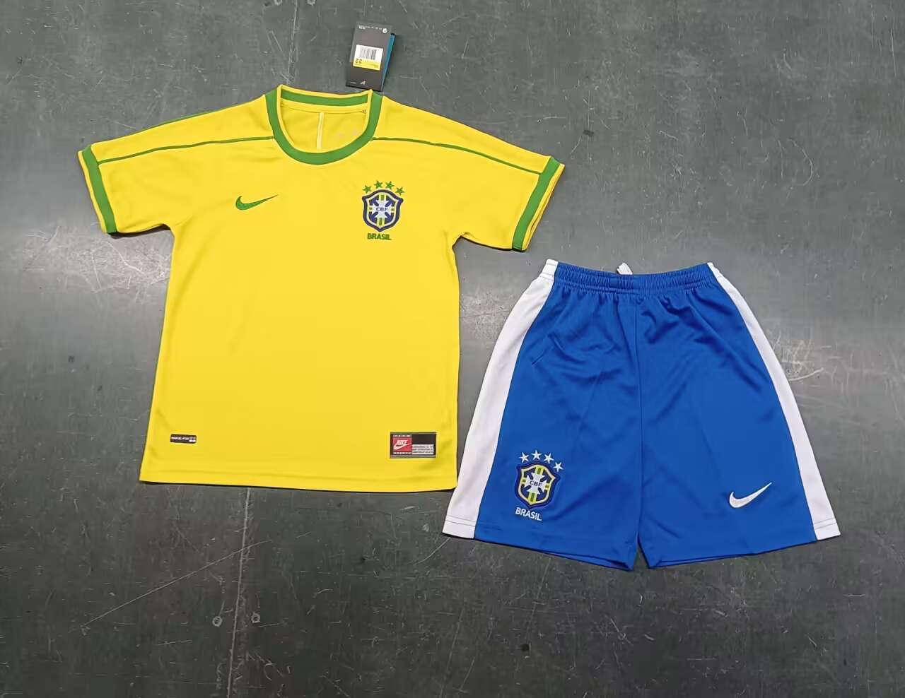 Brazil 1998 Home - Kids