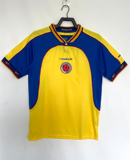 Colombia 2001 Home