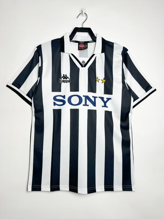 Juventus 1995/96 Home