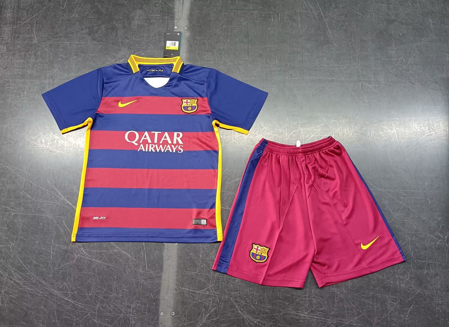 Barcelona 2015/16 Home - Kids