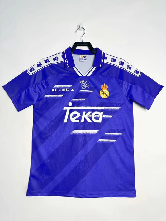 Real Madrid 1994/96 Away