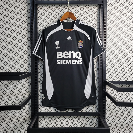 Real Madrid 2006/07 Away